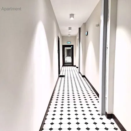 Regnum Noctis Piotrkowska 44