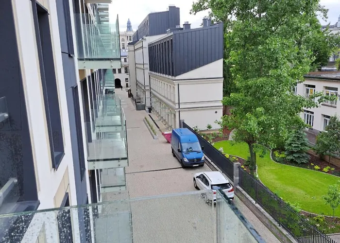 Regnum Noctis Piotrkowska 44