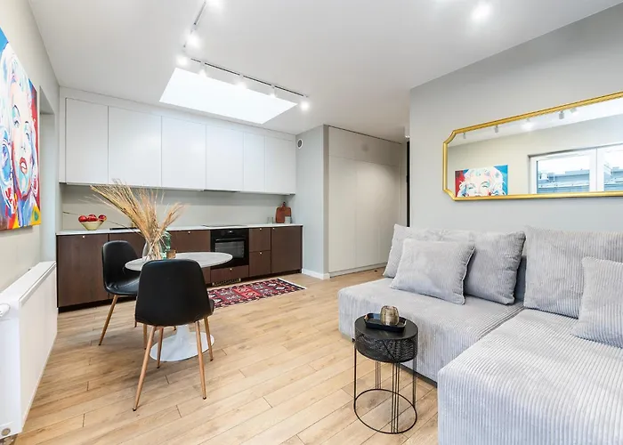 Regnum Noctis Piotrkowska 44 * Łódź